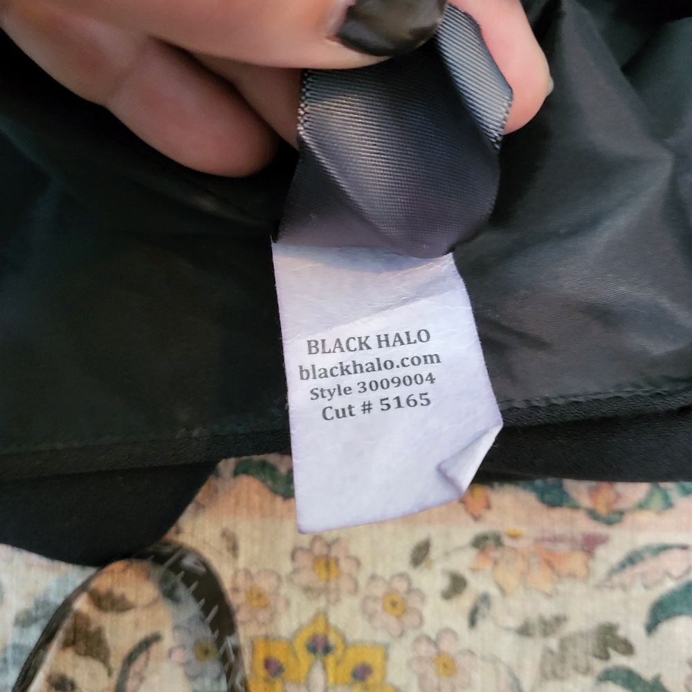 BLACK HALO Size 0 Angelica Cocktail Dress One Shoulder Sheath Little Black Dress - Picture 6 of 11
